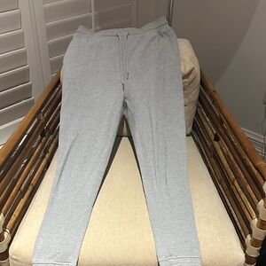 Women’s Light Gray Jogger Sweatpants - Relaxed Drawstring Pants